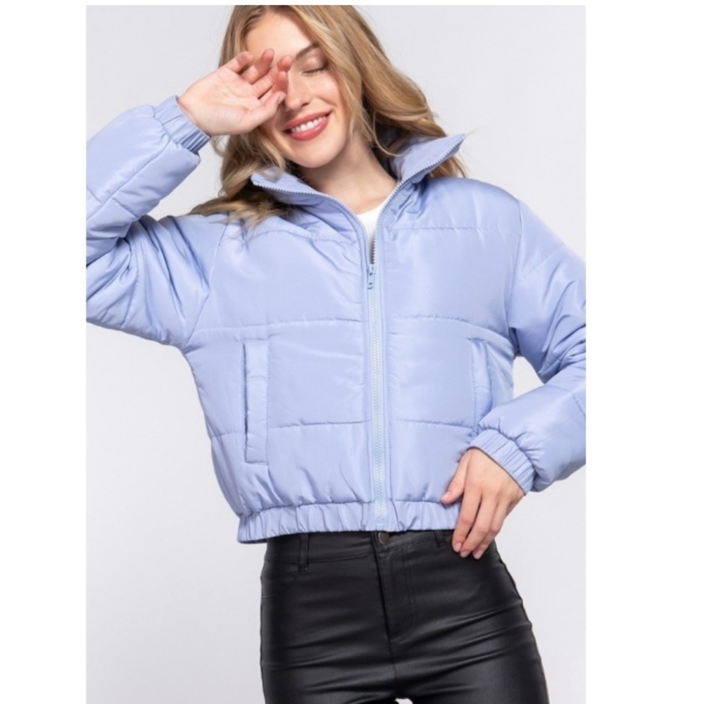Light periwinkle blue zip up Crop Puffer Jacket Medium - Picture 2 of 8